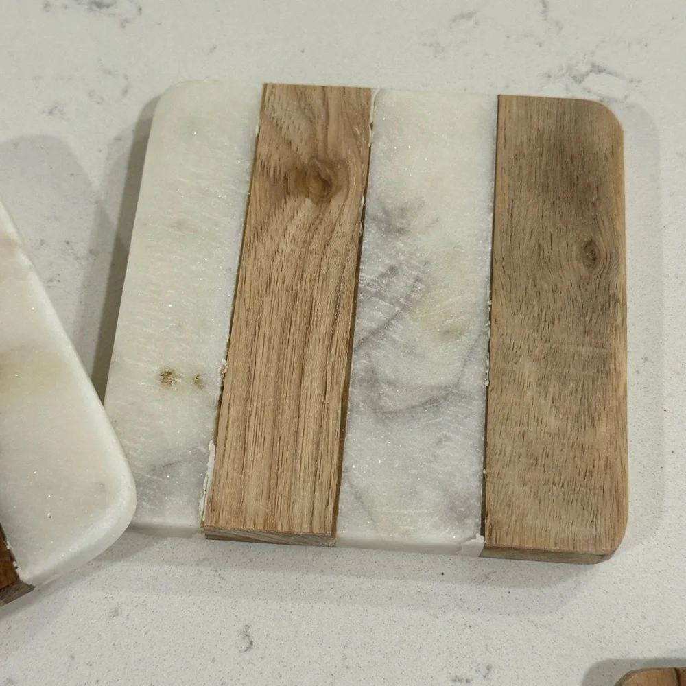 SQUARE MARBLE AND WOOD COASTER 4”(SET OF 3